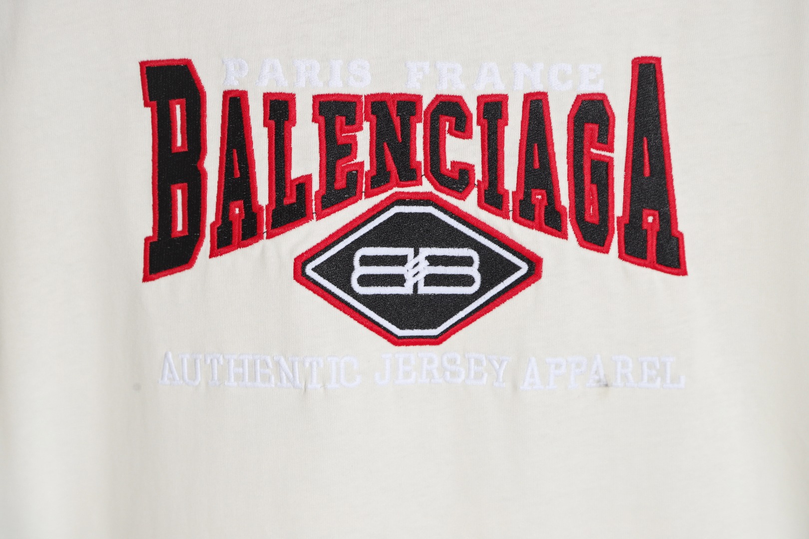 BALENCIAGA 巴黎世家 Authentic双b刺绣 短袖 15万针重磅3D立体刺绣