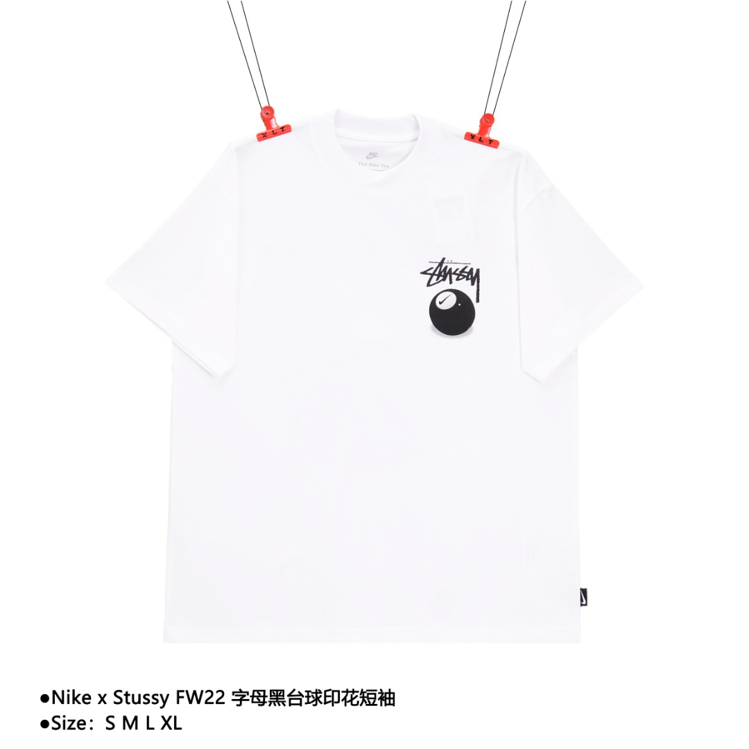 💰150
Nike x Stussy FW22 字母黑台球印花短袖
Size:S M L XL
吊打市面通货 热度定制Tee 原版购入打版 版型绝对100%原版复刻 洗唛吊牌均为定制 面料为250g32支定织面料过水洗 绝对的质感 超大版型Oversize 女神上身下体失踪 胸前简约Stussy融合台球印花 后背超大直字母🎱印花logo 超级好看
款式编号:II-5605605616