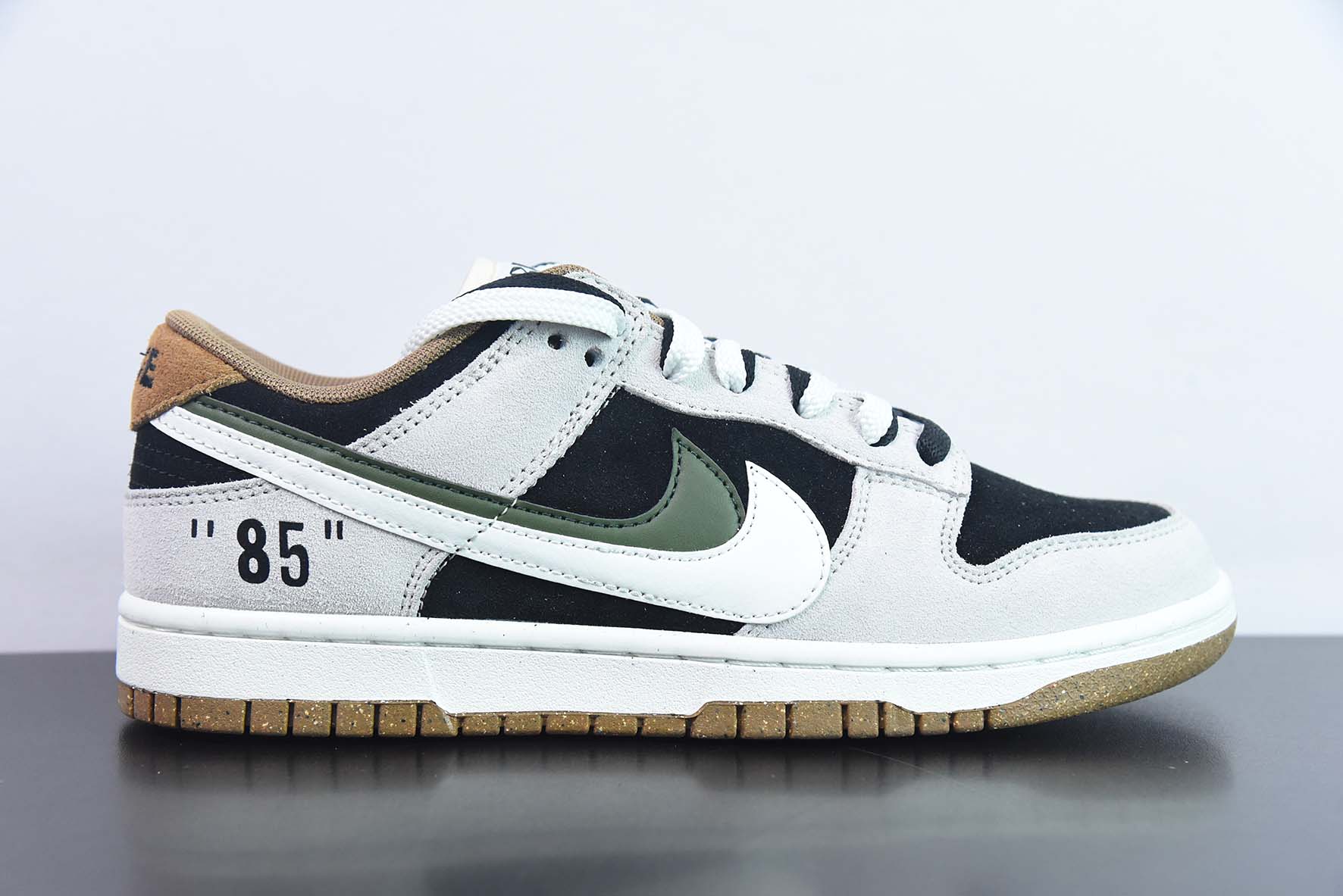 NK Dunk Low SE 85 双钩复古休闲板鞋 货号：DO9457-123