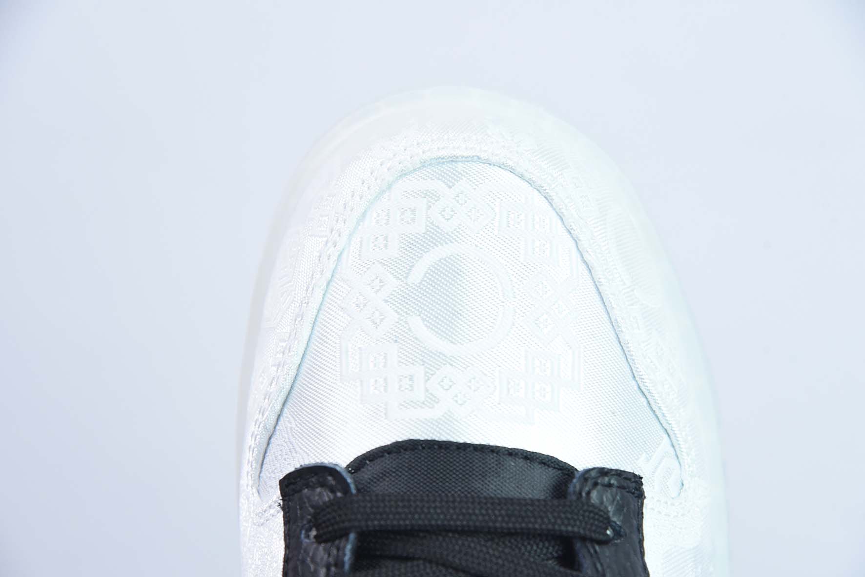 NK Dunk Low 藤原浩三方联名白丝绸低帮运动鞋 货号:FN0315-110