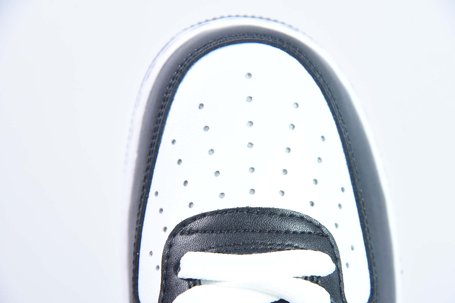 耐克Nike Air Force 1’07 Low"Black/White"空军一号经典黑白熊猫TS刺绣”CN2405-001