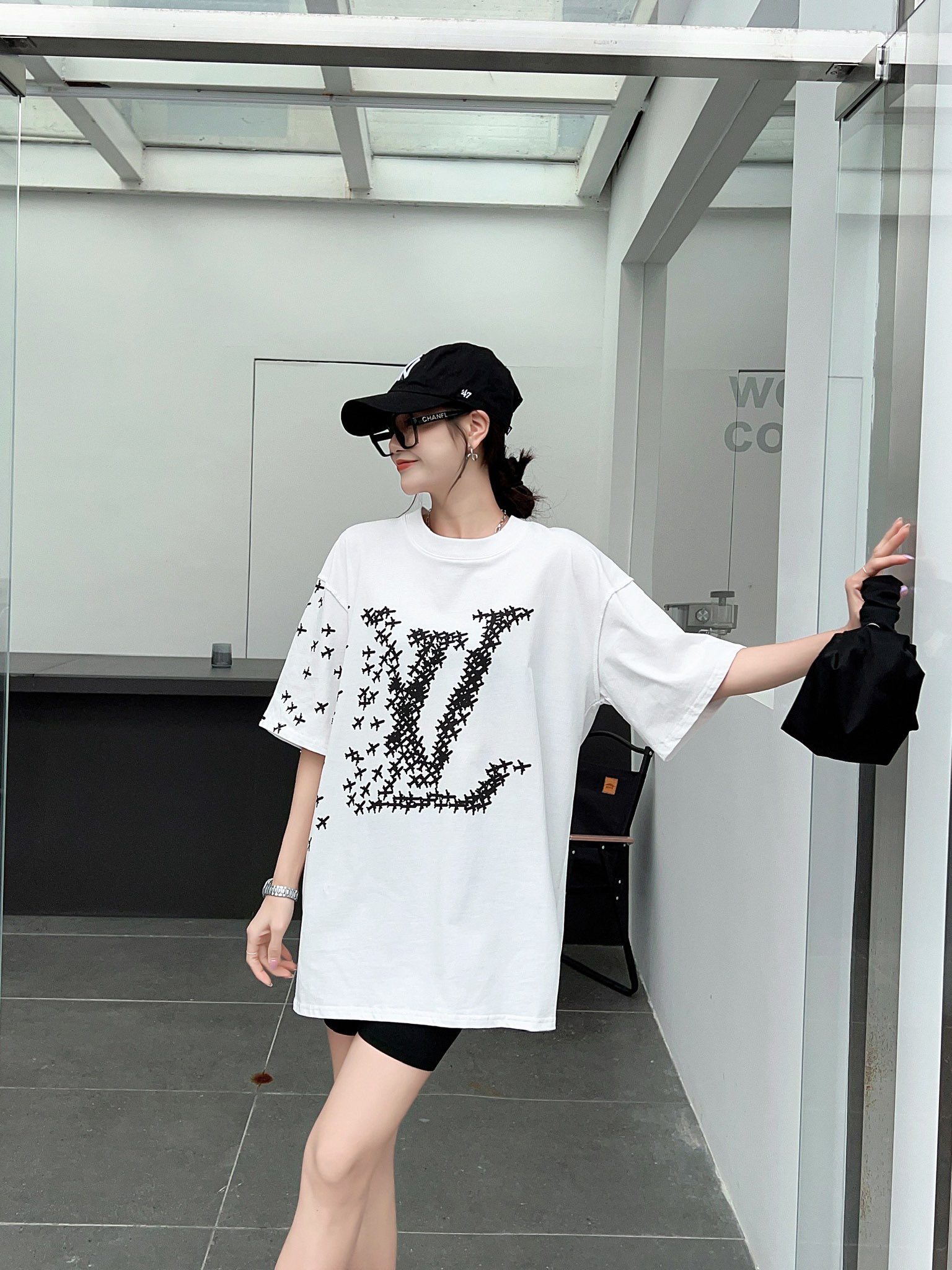 上身素材# LOUIS VUITTON/路易威登 LV 23ss小飞机满印图案印短袖