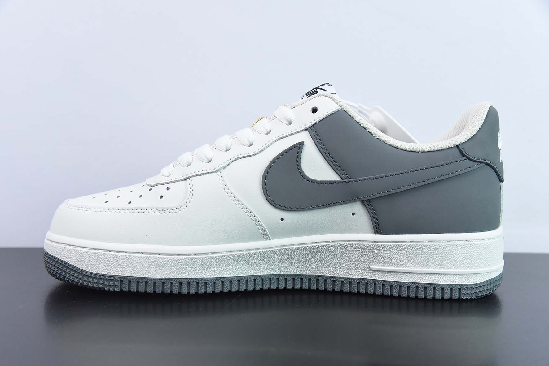 Nike Air Force 1 Low '07 “奶奶灰”空军一号低帮休闲板鞋 货号:DB3301-022
