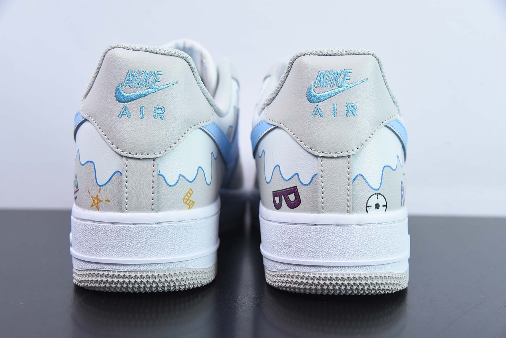 Nike Air Force 1 Low’07 雪山 配色 空军一号低帮休闲板鞋 货号:CW2288-219