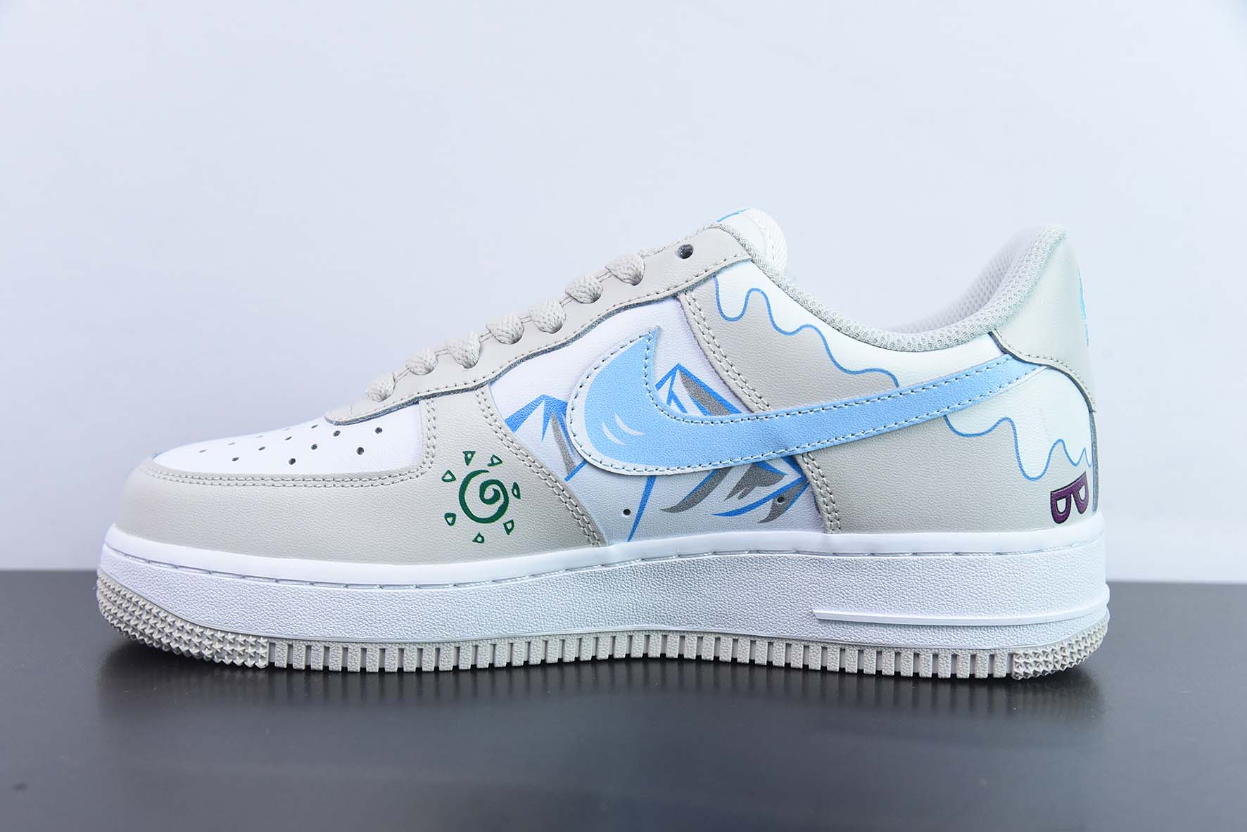 Nike Air Force 1 Low’07 雪山 配色 空军一号低帮休闲板鞋 货号:CW2288-219