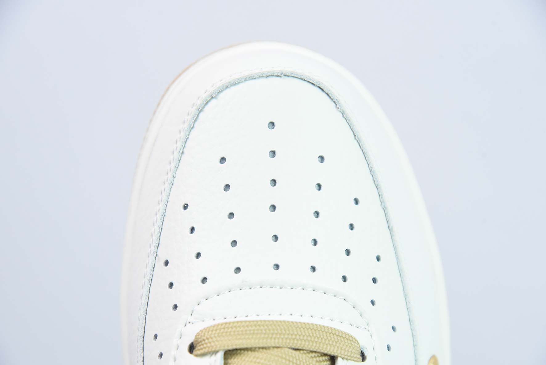 Nike Air Force 1 Low '07 “Keep Fresh”卡其银小勾低帮空军一号低帮运动鞋 货号:BM1996-055