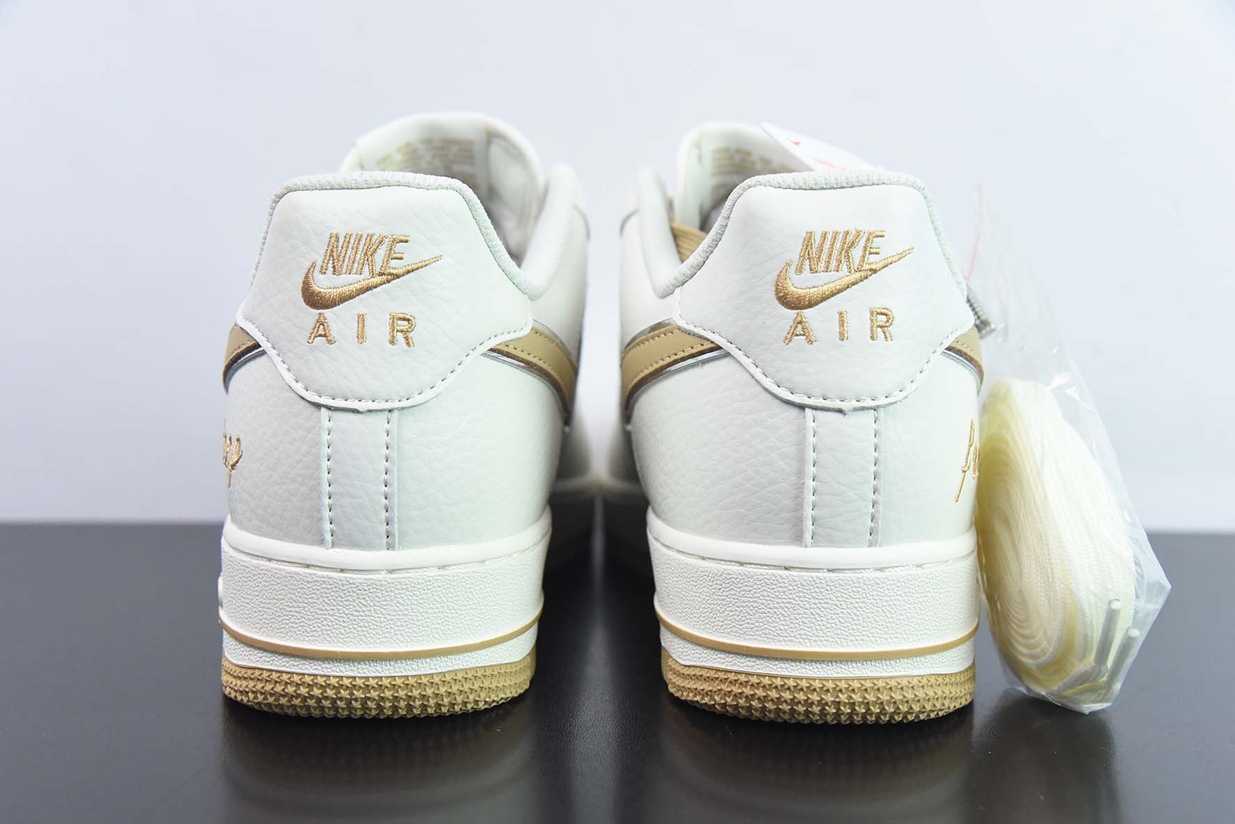 Nike Air Force 1 Low '07 “Keep Fresh”卡其银小勾低帮空军一号低帮运动鞋 货号:BM1996-055