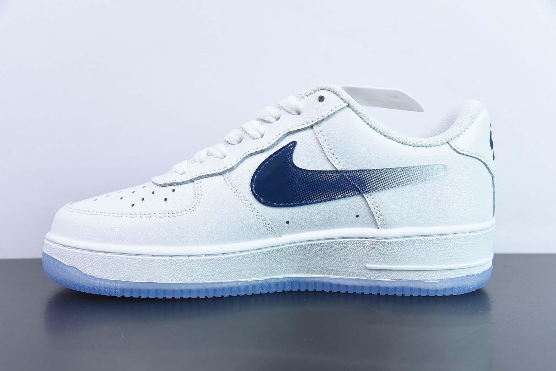 Nike By You Air Force 1'07 Low Retro SP 空军一号“皮革白深蓝渐变钩子”低帮运动鞋 CO3363-366