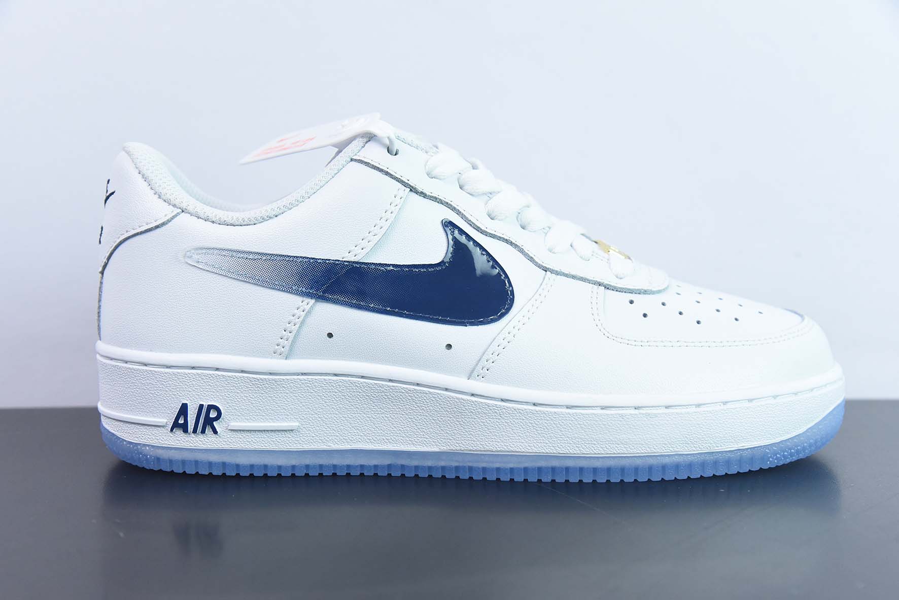 Nike By You Air Force 1'07 Low Retro SP 空军一号“皮革白深蓝渐变钩子”低帮运动鞋 CO3363-366