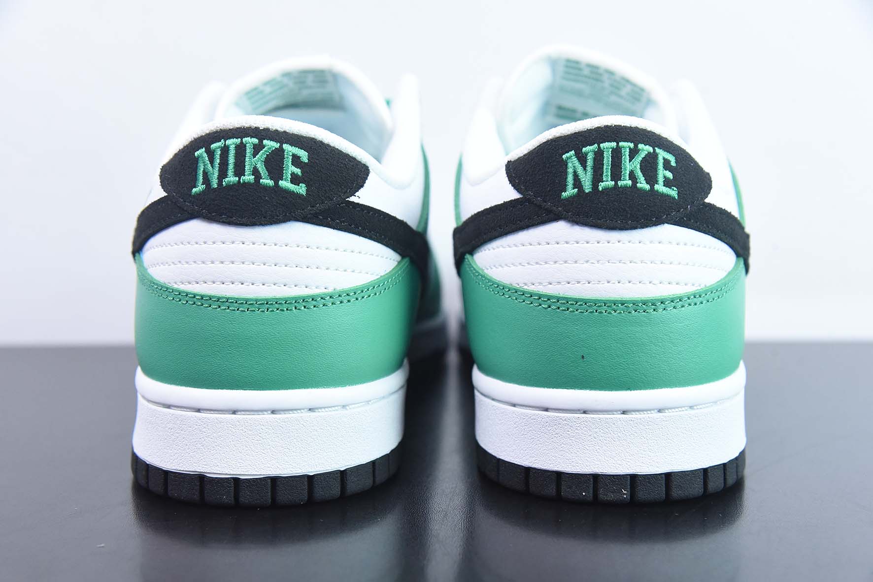 Nike Dunk Low SE “Lottery Green”板鞋白绿黑 货号：fn3612-300