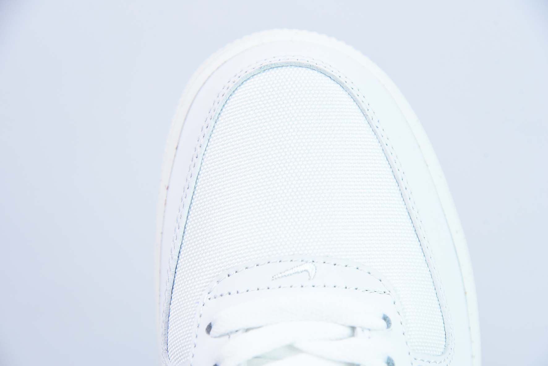 Air Force 1 '07 Low 空军一号低帮板鞋货号：DV7184 001