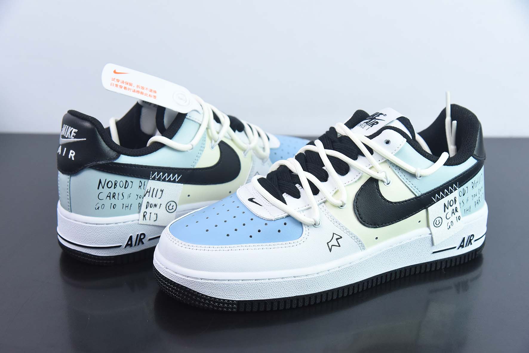 Air Force 1'07 Low"White/Beige/Light Blue"空军一号“白米浅蓝黑皇冠涂鸦绑绳”DH7561-102