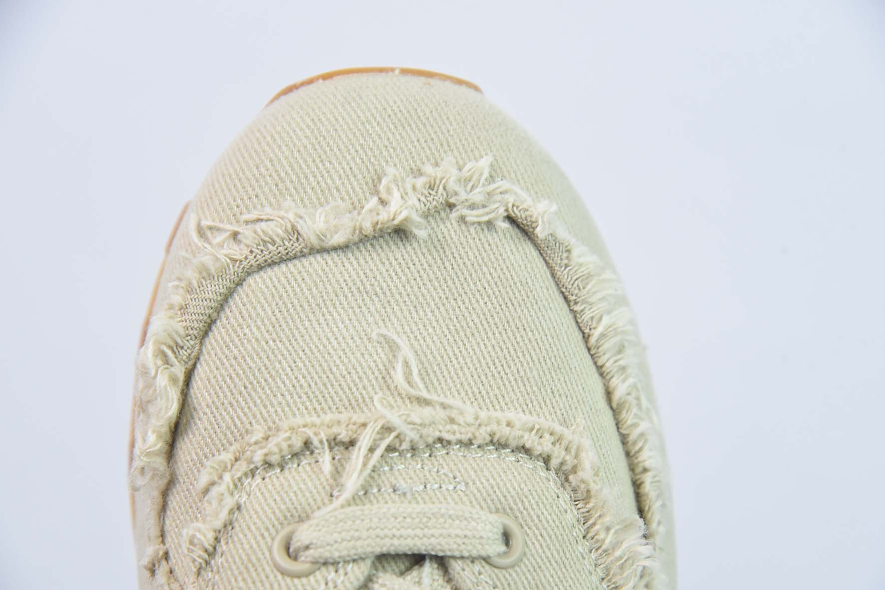 MIU MIU x NB 574 人气联名女款运动鞋
