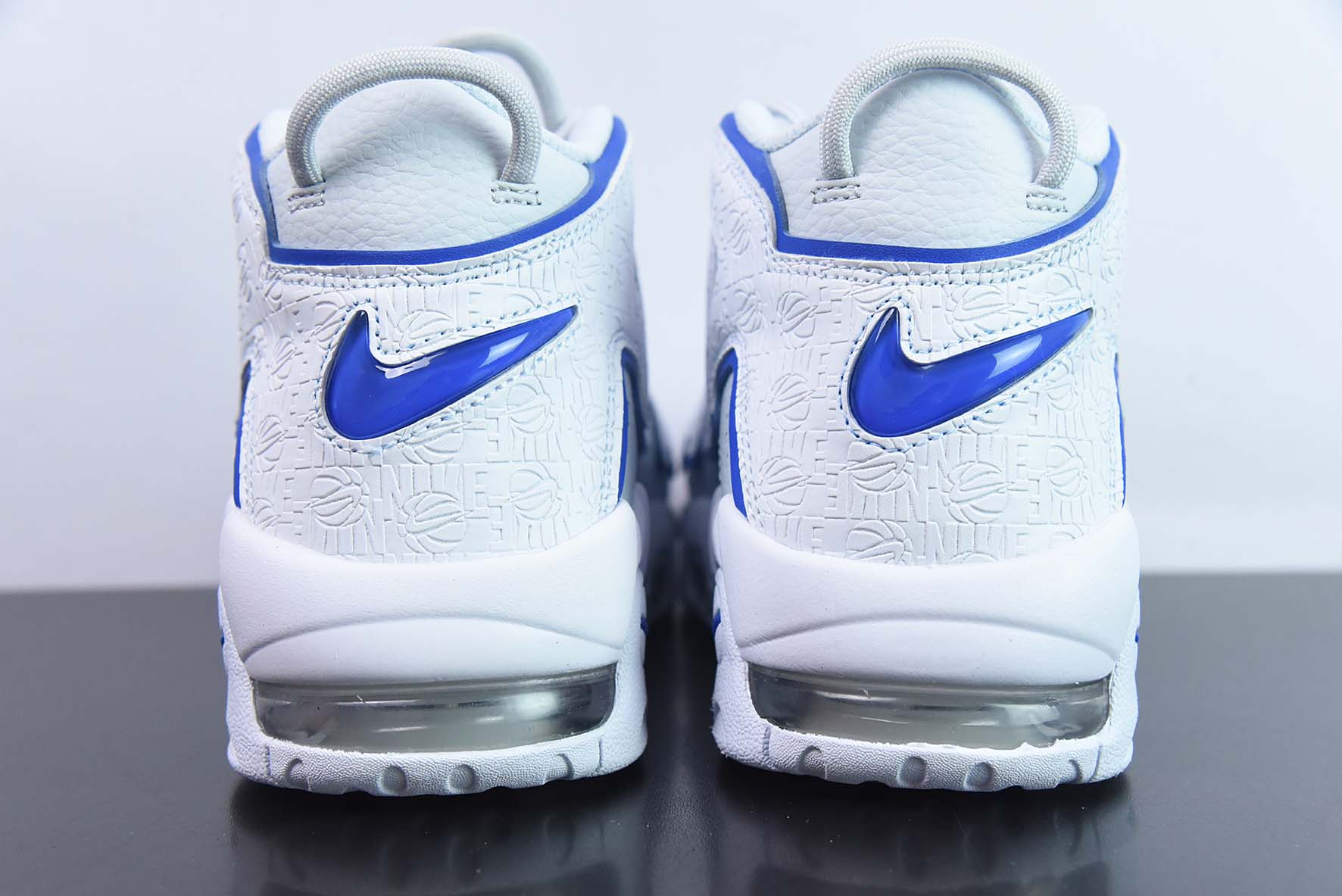NK Air More Uptempo 大AIR皮蓬复古篮球鞋 货号：FD0669-100