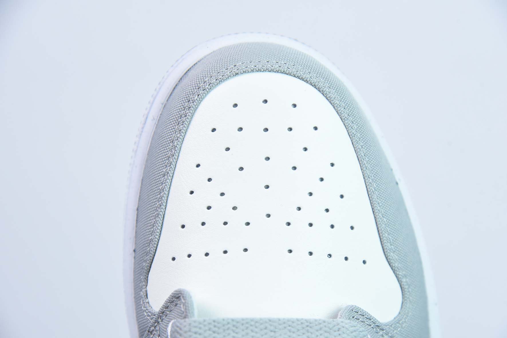 Air Jordan 1 AJ1 Low 乔丹1代 低帮篮球鞋/灰白 「小Dior配色」刺绣logo 货号:DV0426-012