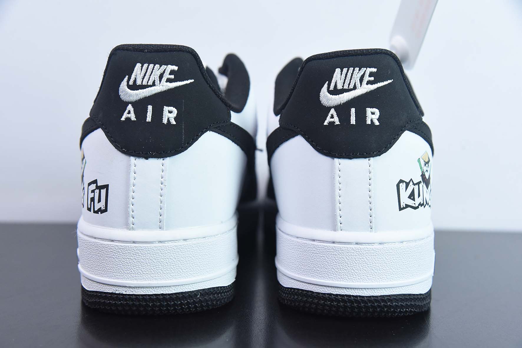 Nike Air Force 1 AF1 空军一号/低帮 黑白 太极 货号：BS9055-701