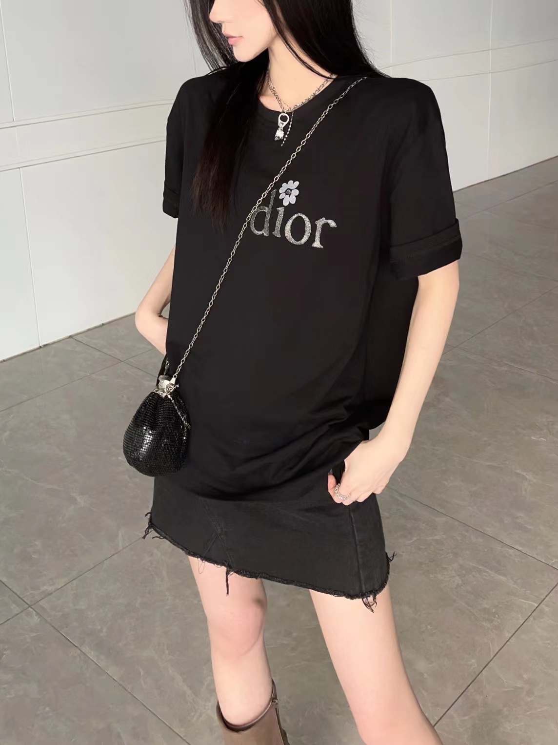 上身素材# DIOR/迪奥 X ERL 联名款刺绣短袖T恤