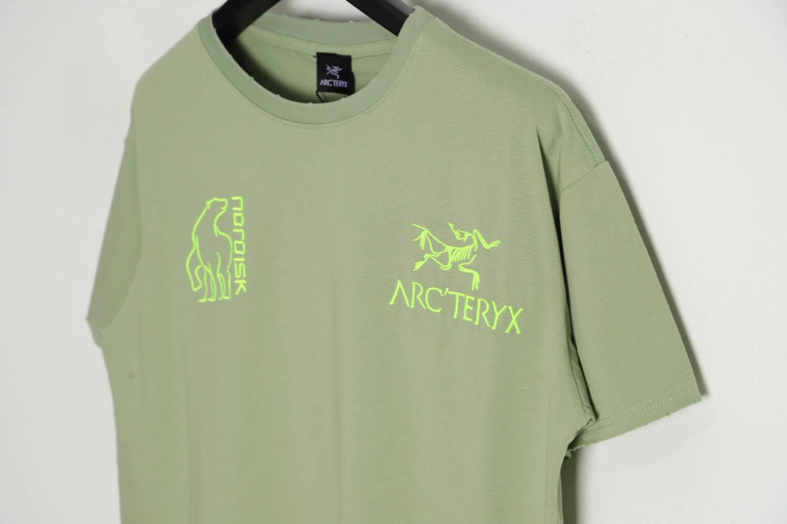 180 ARC'TERYX Sirrus LS Henley始祖鸟水洗刺绣北极熊短袖