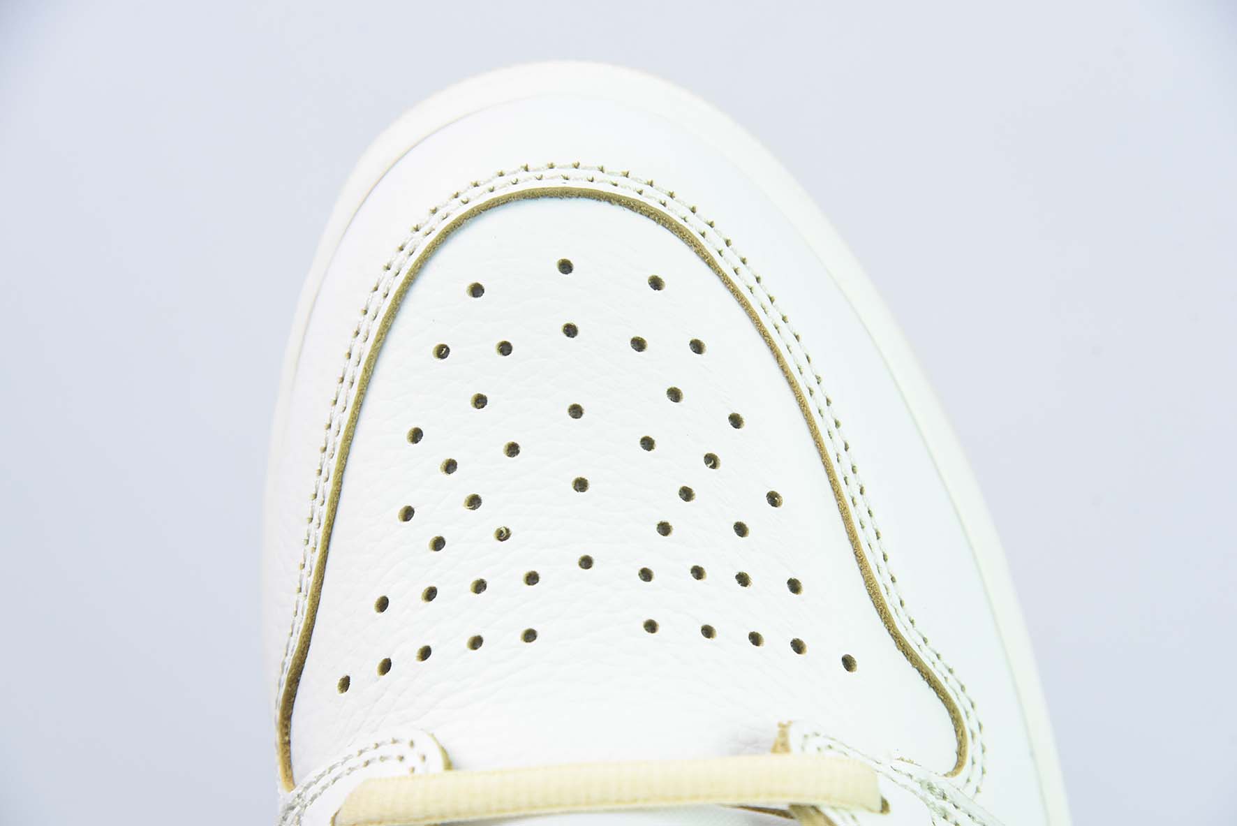 Air Jordan 1 High OG "Vibrations of Naija" AJ1 乔1小香风 高帮篮球鞋 货号 FD8631-100
