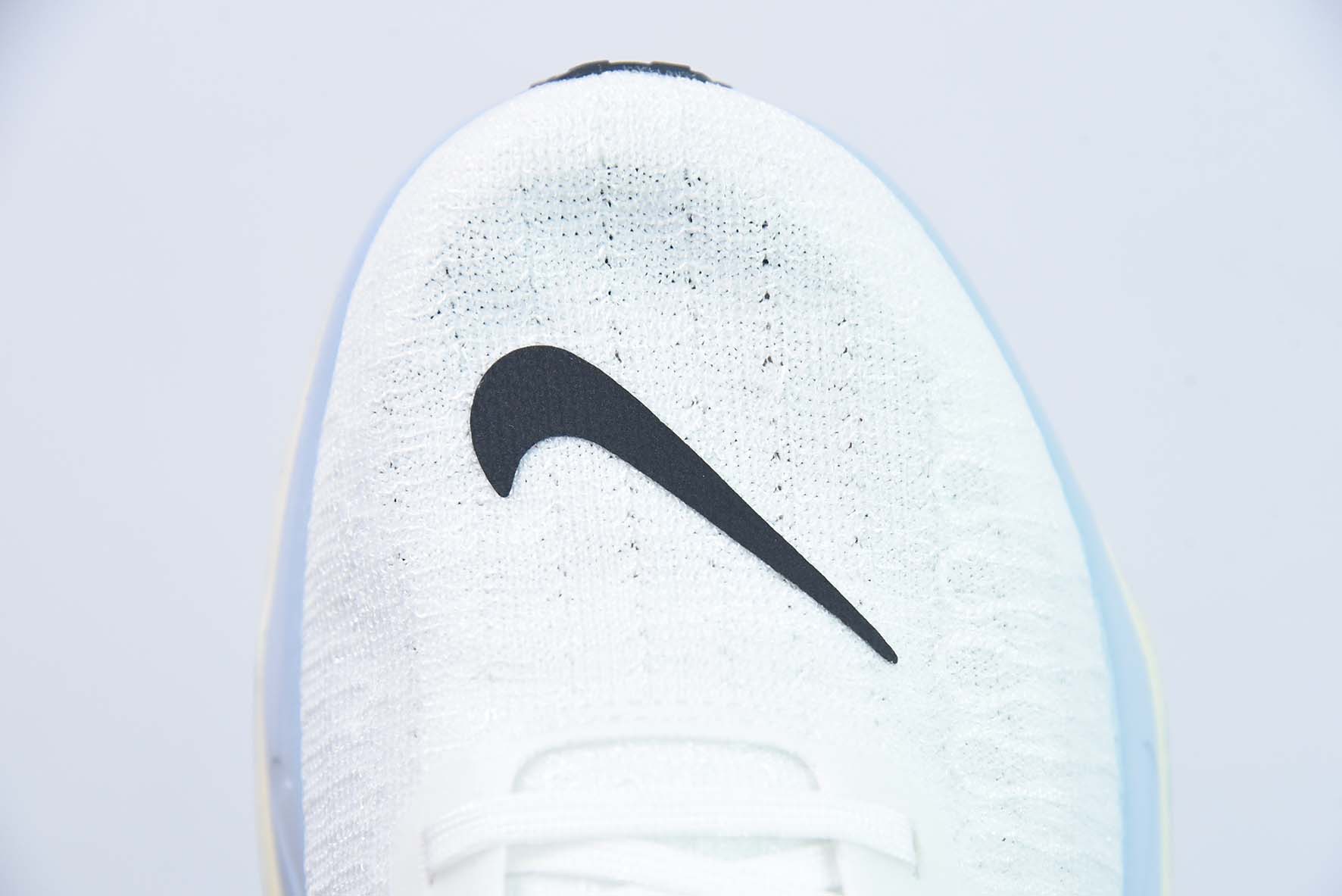 NIKE Zoom X Invincible Run Fk 3 马拉松机能风格运动鞋 货号：DR2615 100