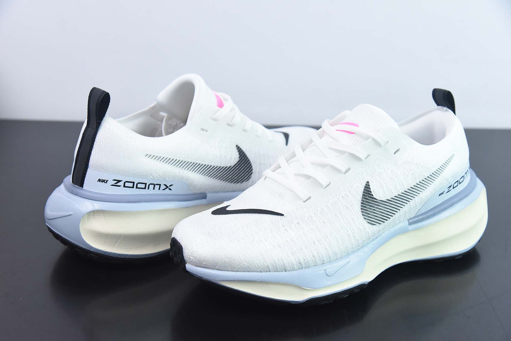 NIKE Zoom X Invincible Run Fk 3 马拉松机能风格运动鞋 货号：DR2615 100