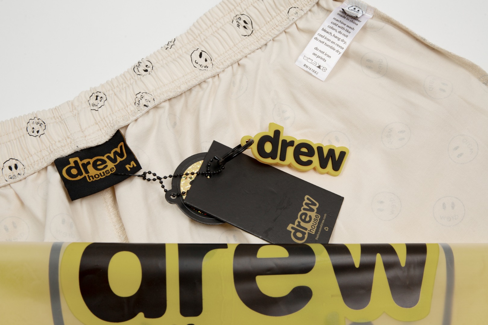 “Drew House 2023s Clothing Collection: 7 Colors and Customizable Options” - 图片 3