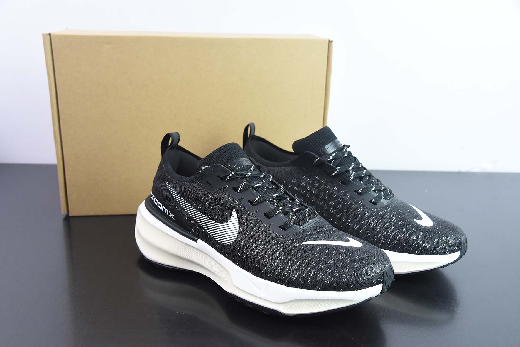 Nk Zoom X Invincible Run Fk 3 马拉松机能风格运动鞋 货号：DR2615-001