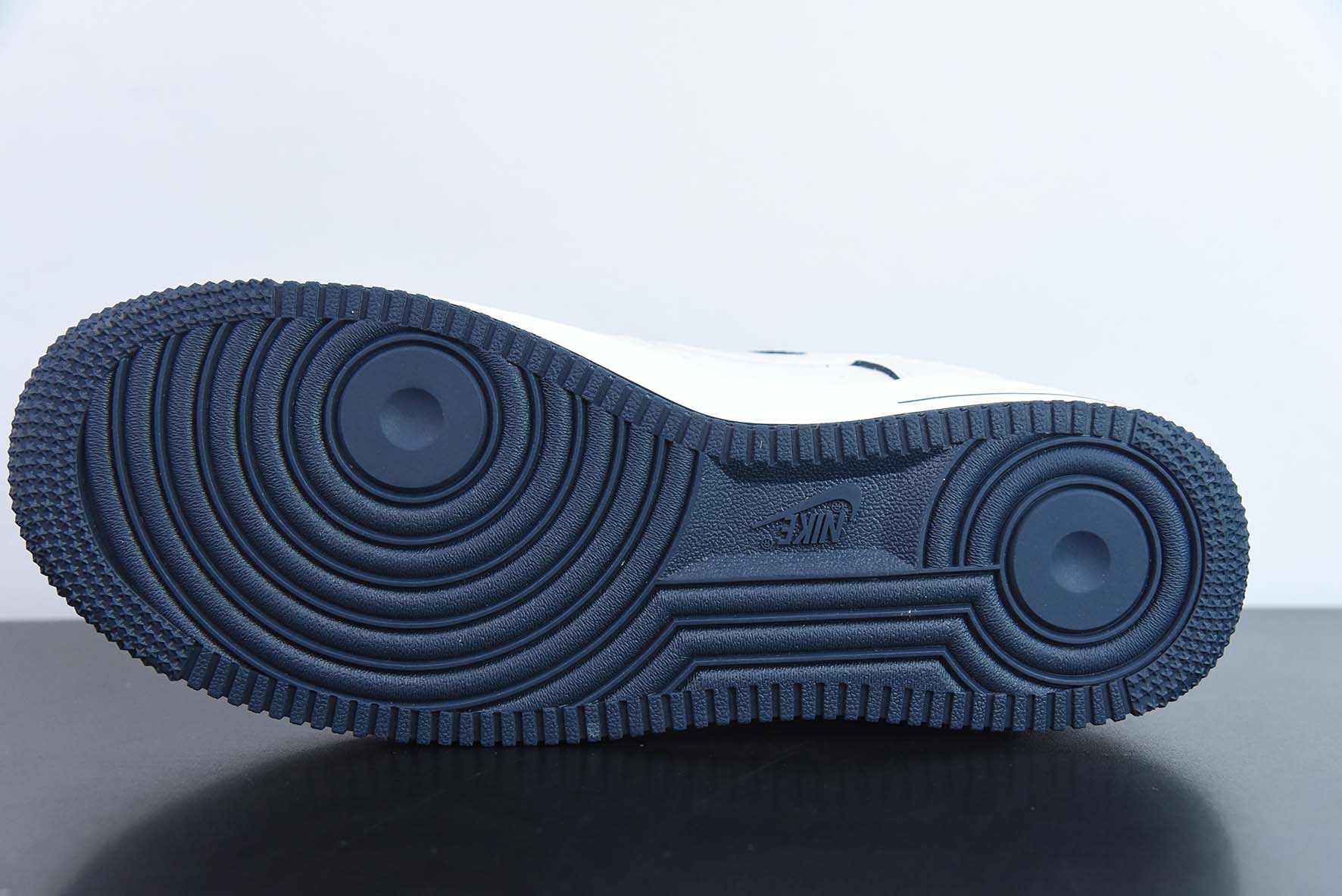 Nike Air Force 1 Low  空军一号低帮百搭休闲运动板鞋迷你勾 双勾 珠光白蓝色