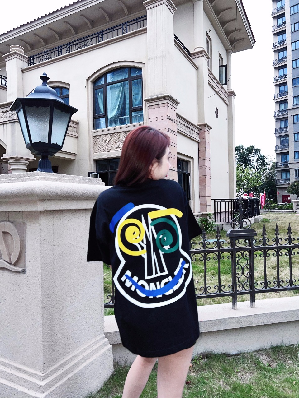 Upper body collection picture MonclerMoncler 23ss Moncler Abstract Smiley Face