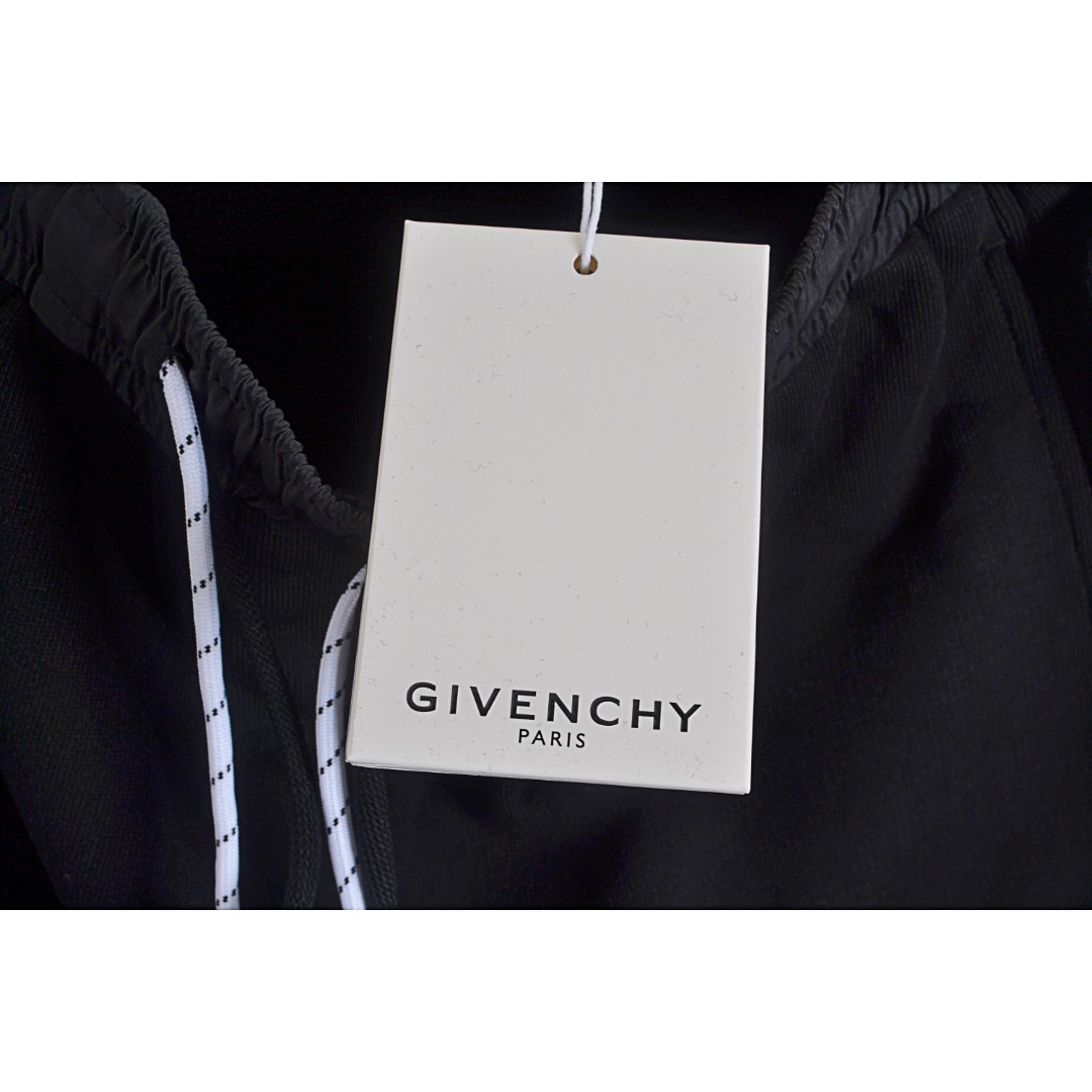 Givenchy/纪梵希 GVC 22SS 4g刺绣logo拼接短裤