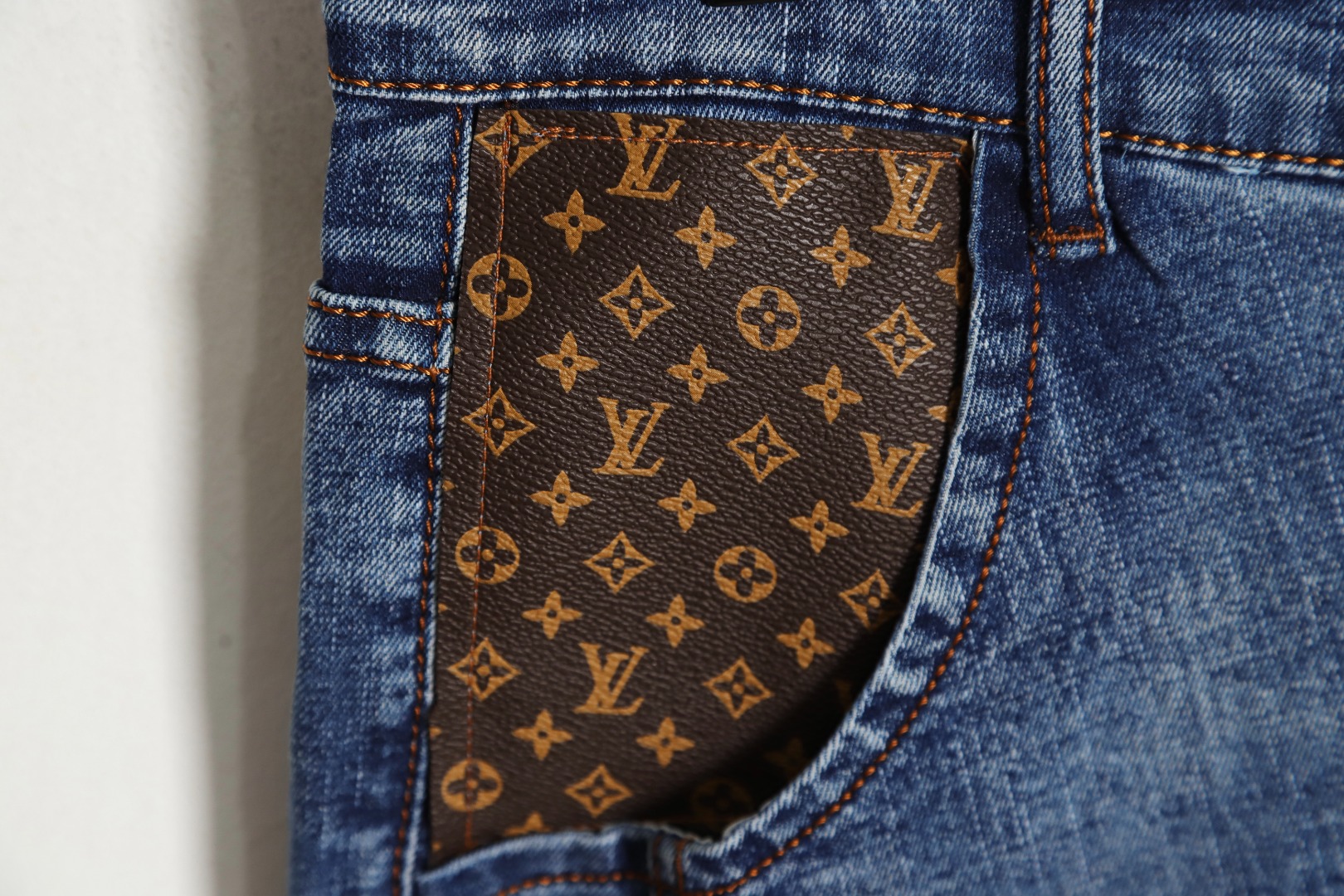 Louis Vuitton/路易威登 老花皮牌牛仔裤