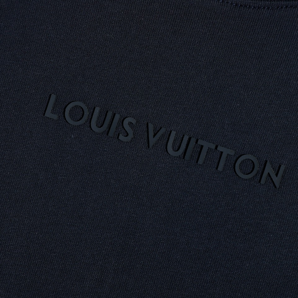 170 Louis vuitton 路易威登 23ss胸口硅胶logo短袖T恤