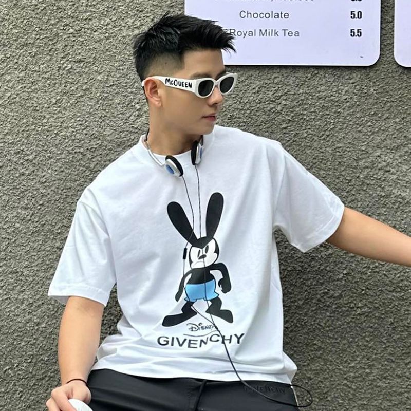 上身素材# Givenchy X Disney 23SS联名公仔短袖T恤