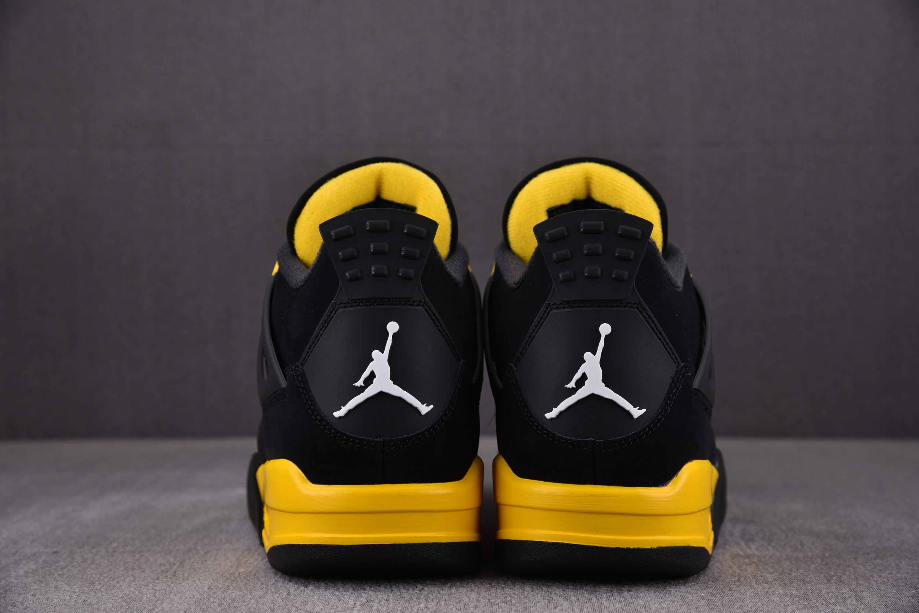 AJ4黑黄尺码40-48.5总裁R版出品-AirJordan4Thunder2023雷公黑黄DH6927