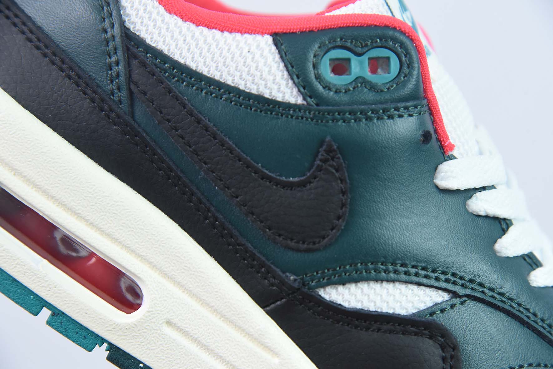 Nike Air Max 1 Liverpool利物浦绿色运动鞋 货号:FB8914-100