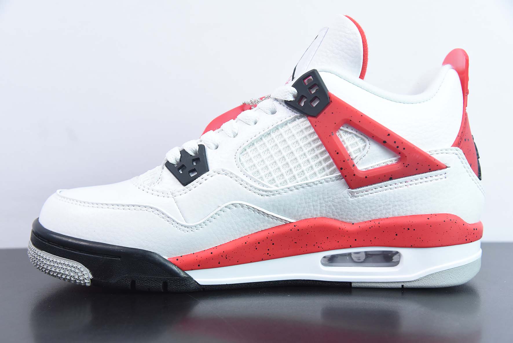 Air Jordan 4 “Red Cement”白红水泥运动鞋 货号： dh6927-161