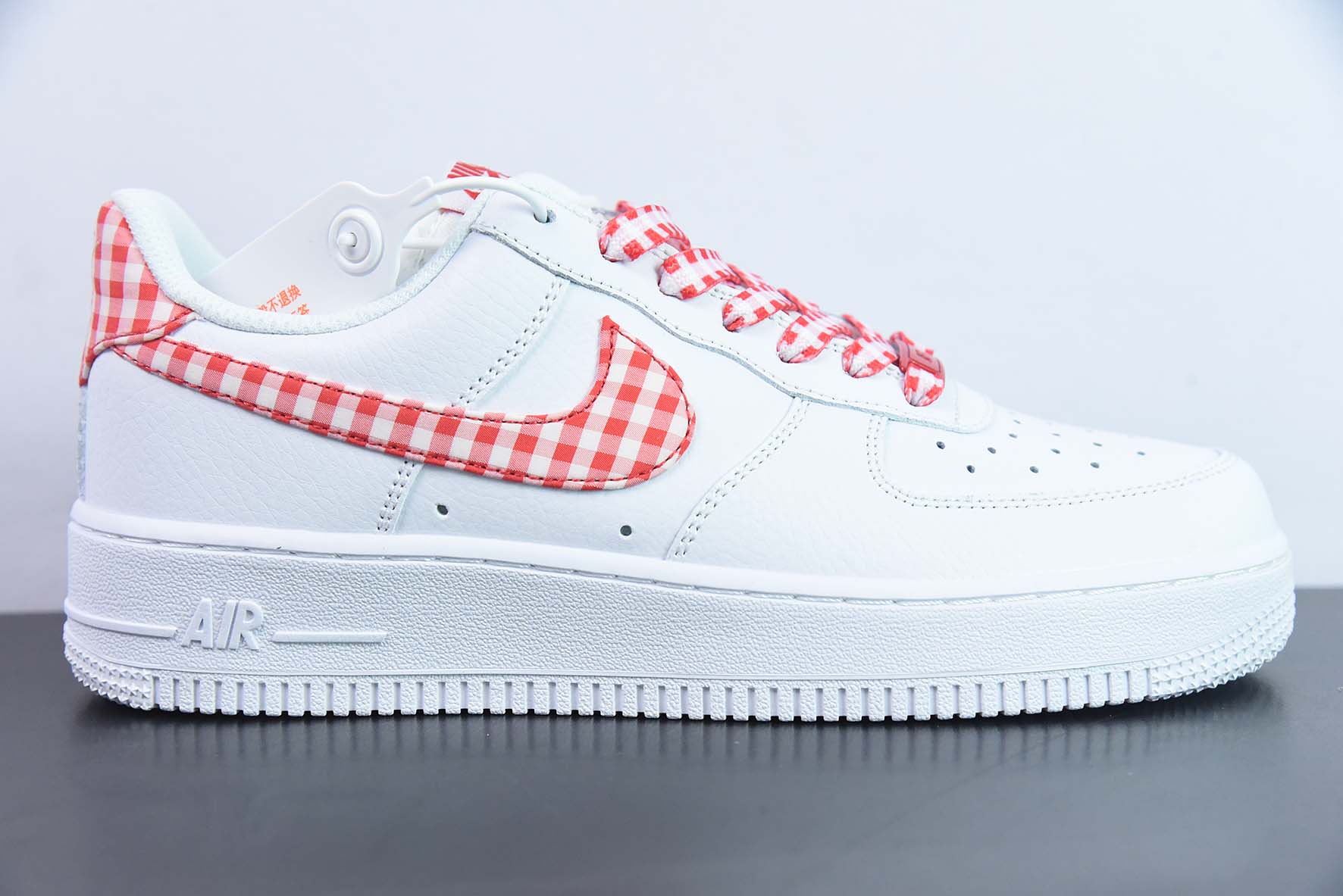 NK Air Force 1'07 Low 格子布 空军一号低帮休闲板鞋 货号：DZ2784-101