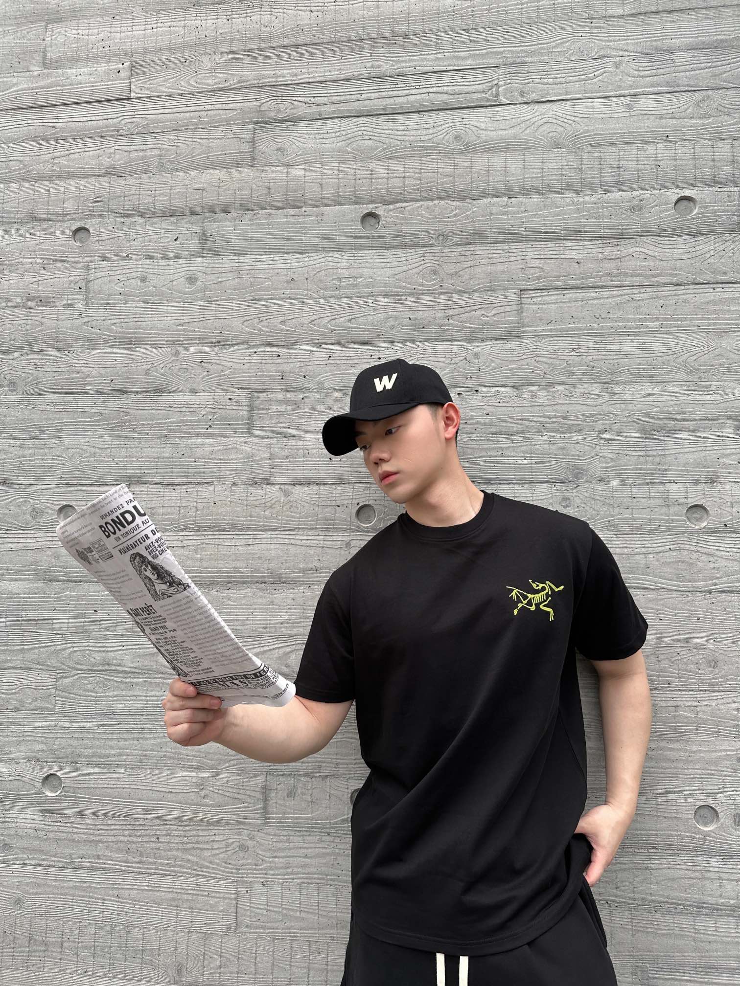 上身素材# Arc'Teryx始祖鸟 X Jil Sander 联名后背后logo短袖T恤