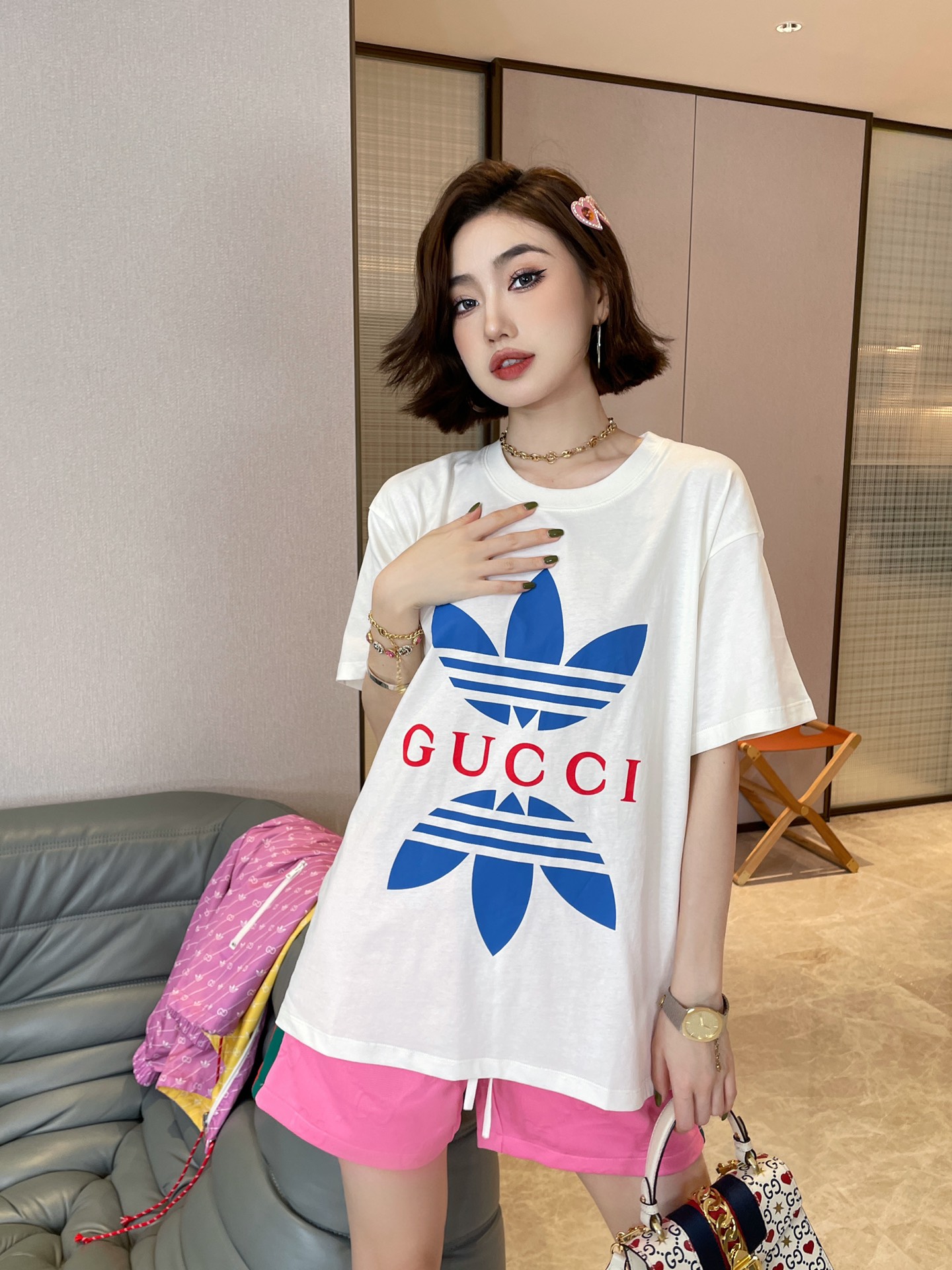 Upper body collection picture Gucci x Adidas Co-Branded 22ss Shamrock Logo Prin