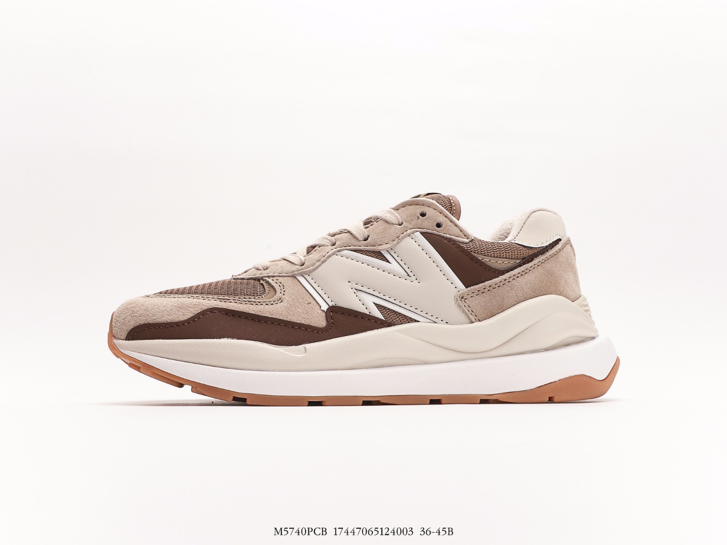 New Balance Las New Balance NB5740 presentan una innovadora construcción de caña media-baja que resu