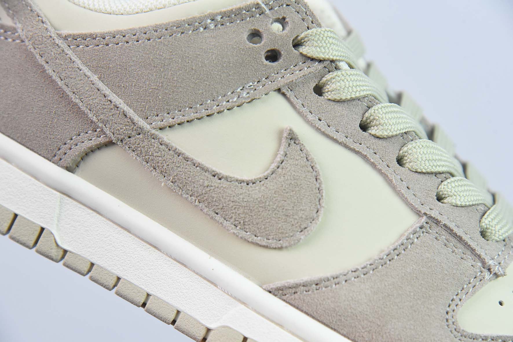 Nike Dunk Low “Sandrift” 复古摩卡 全新小麦色 SB低帮休闲板鞋 货号：FD0873-126