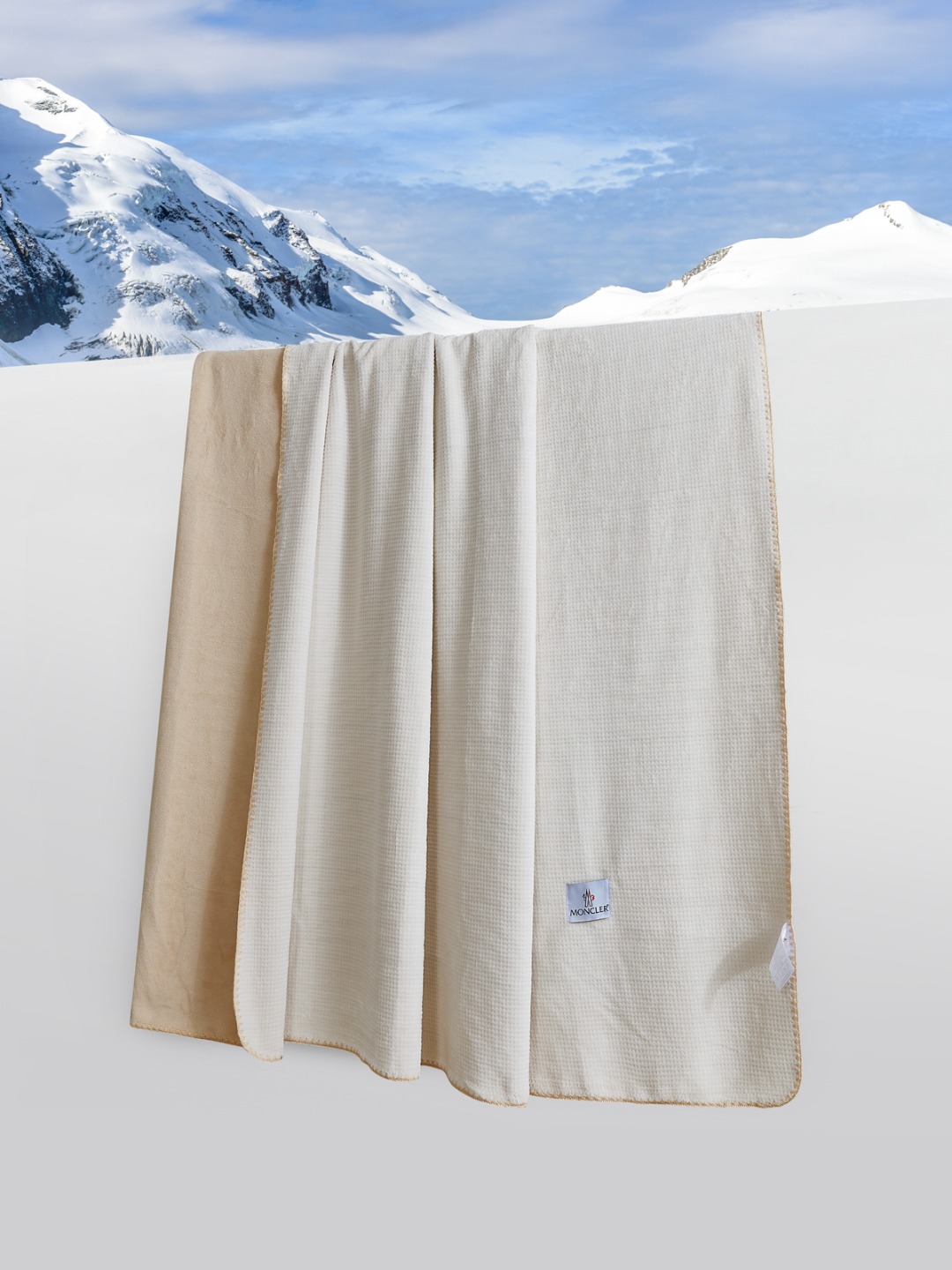MONCLER - Comprehensive 8
