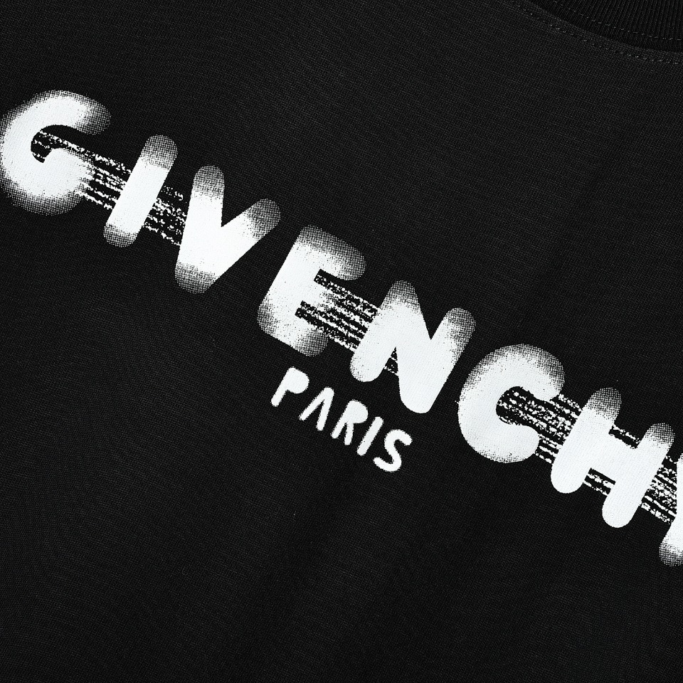 170 Givenchy/纪梵希23ss模糊字母印花短袖T恤