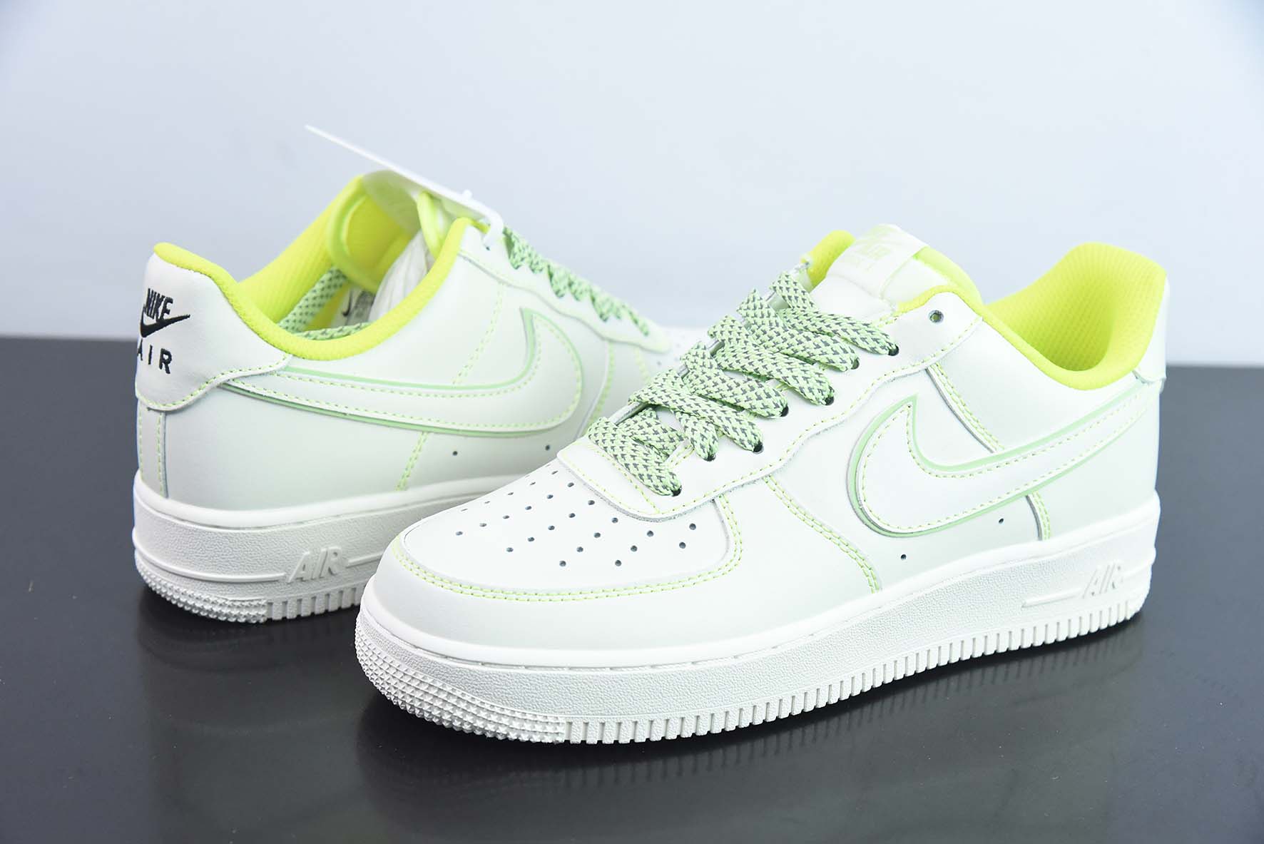 Nk Air Force 1'07 Low 兔八哥白绿满天星 空军一号低帮休闲板鞋 货号:315122-909