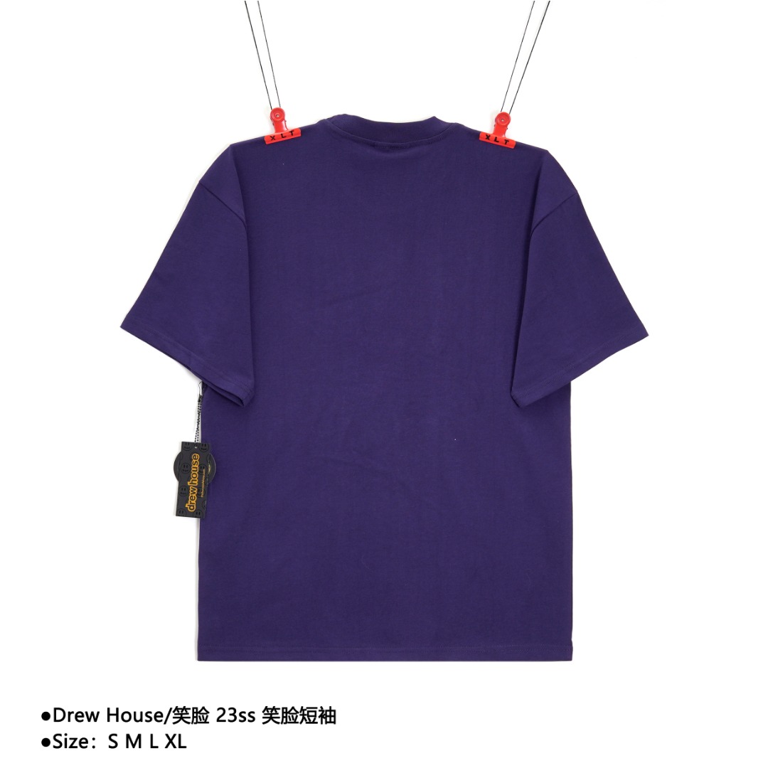 💰130
Drew House/笑脸 23ss 笑脸短袖
Size:S M L XL
定织定染面料,匹布数码印
进口胶浆印花,领口纯棉螺纹定制,不易变形,可区别市场版本,开模定制新款吊牌 水洗标 原包装袋
款式编号:GG-56056056014