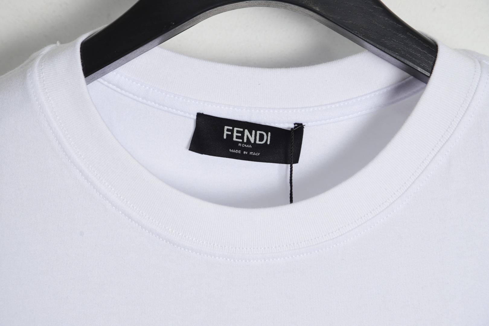 170 Fendi 芬迪 FD 胸前双F徽标logo印花短袖