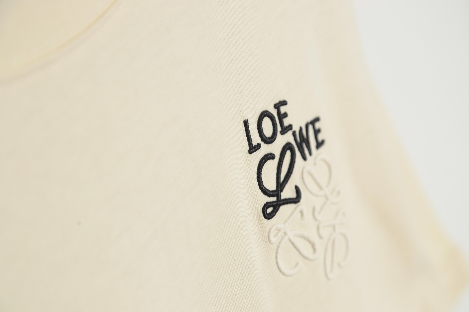 170 LOEWE 罗意威 撞色刺绣LOGO情侣款短袖