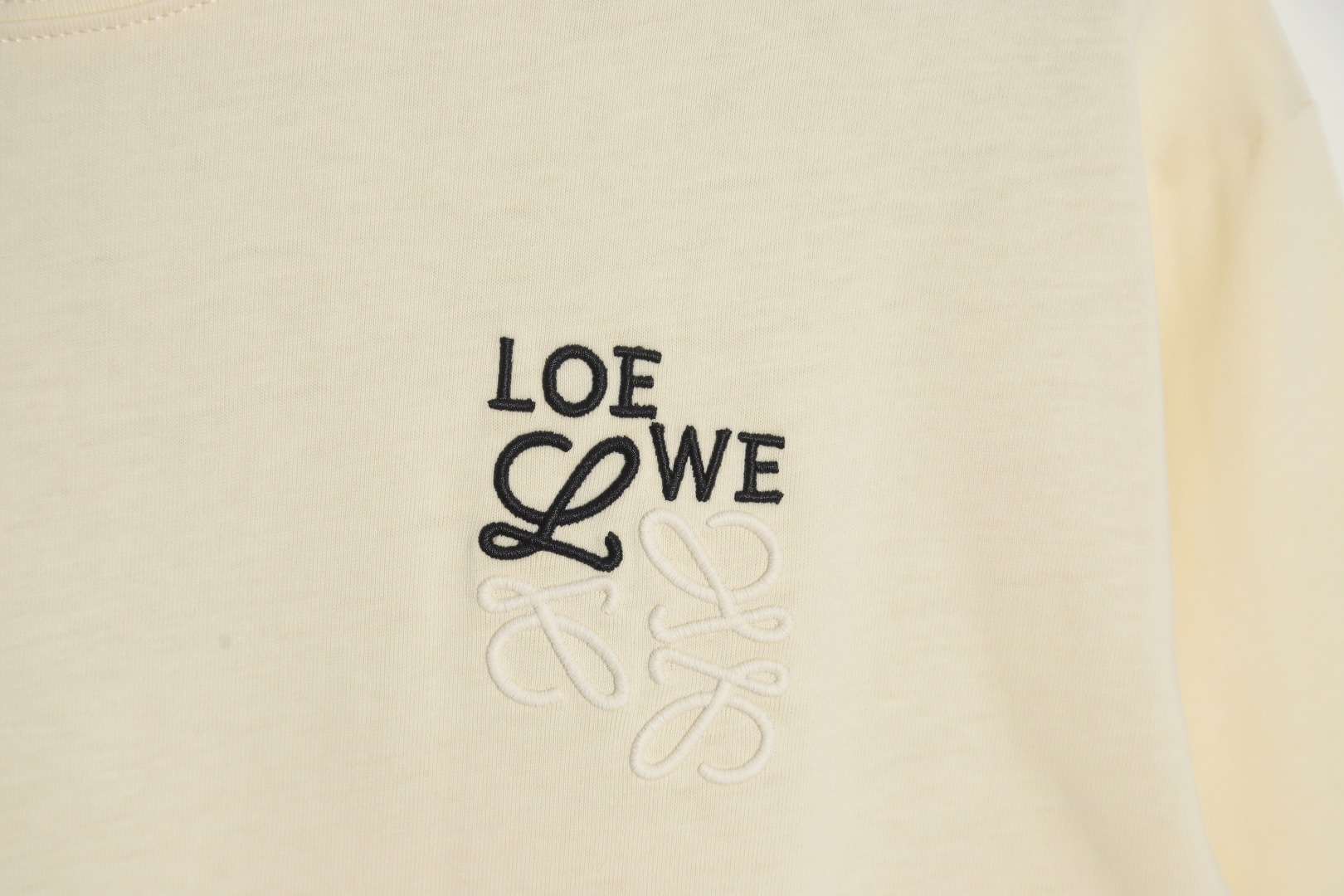 170 LOEWE 罗意威 撞色刺绣LOGO情侣款短袖