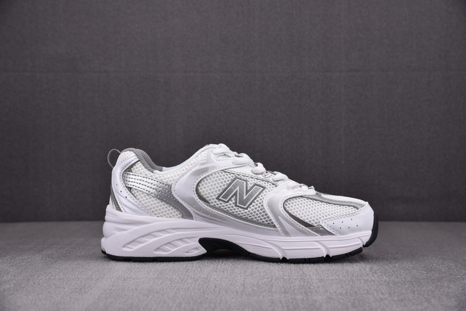 NB530尺码36-44.5总裁R版出品-NewBalanceNB530白银MR530ADYZ010鞋码