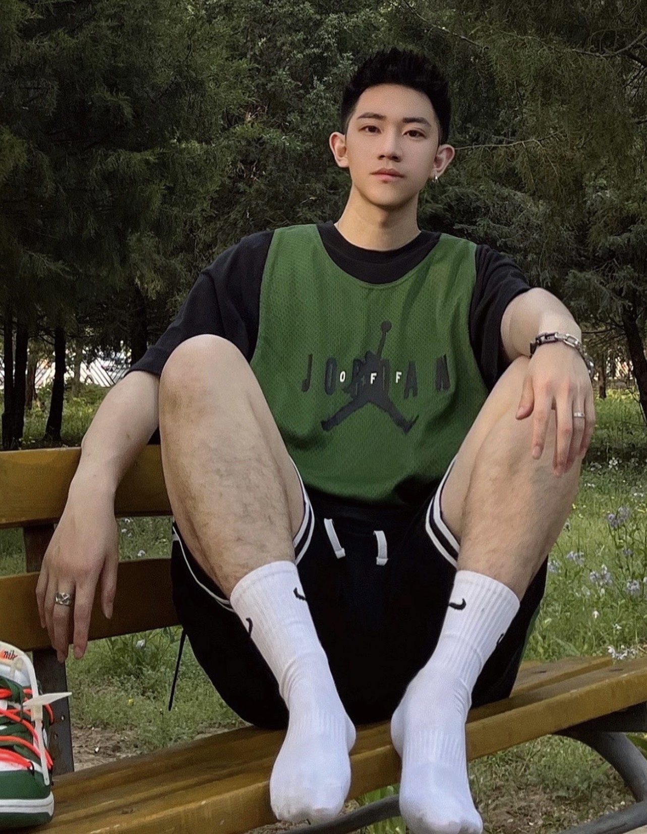 上身素材# OFF-WEITE x Jordan乔丹 联名限量假两件短袖